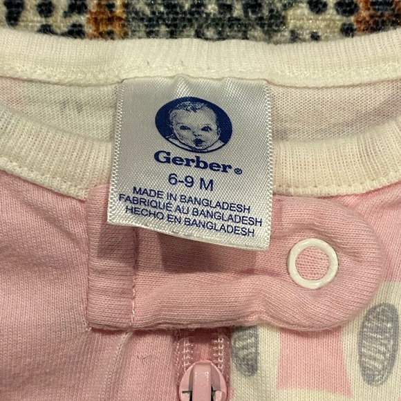 Bundle of Gerber Pajamas - Picture 4 of 8